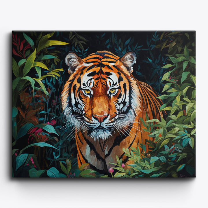 Tiger im Laub